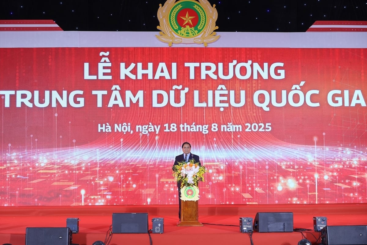 Thủ tướng Chính phủ Phạm Minh Chính dự Lễ khai trương Trung tâm dữ liệu quốc gia số 1 và chính thức đưa vào vận hành hệ thống Cơ sở dữ liệu quốc gia tại Trung tâm. Ảnh: VGP