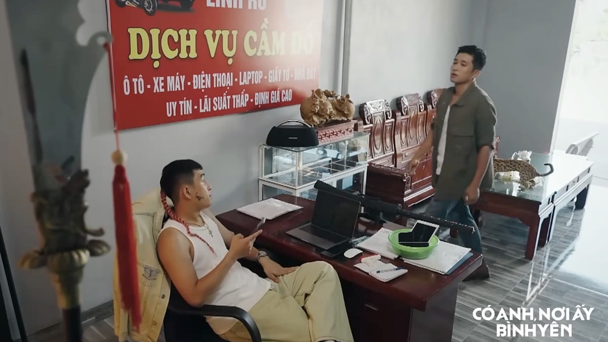Tiến đồng ý cho Linh tiếp tục bảo kê. Ảnh CMH