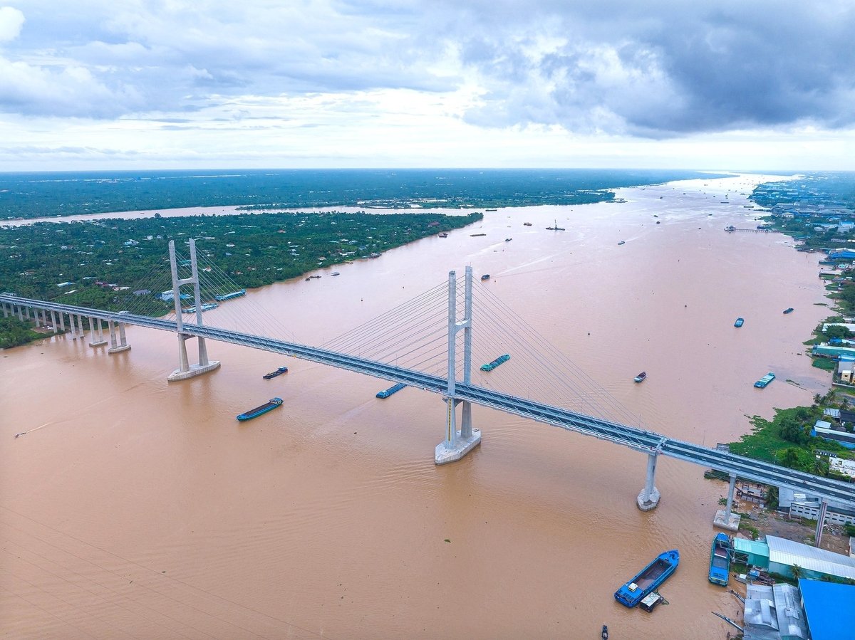 Cầu Rạch Miễu 2 chính thức khánh thành, giải tỏa nỗi lo ùn tắc giao thông. Ảnh: Minh Đảm. Cầu Rạch Miễu 2 chính thức khánh thành, giải tỏa nỗi lo ùn tắc giao thông. Ảnh: Minh Đảm.