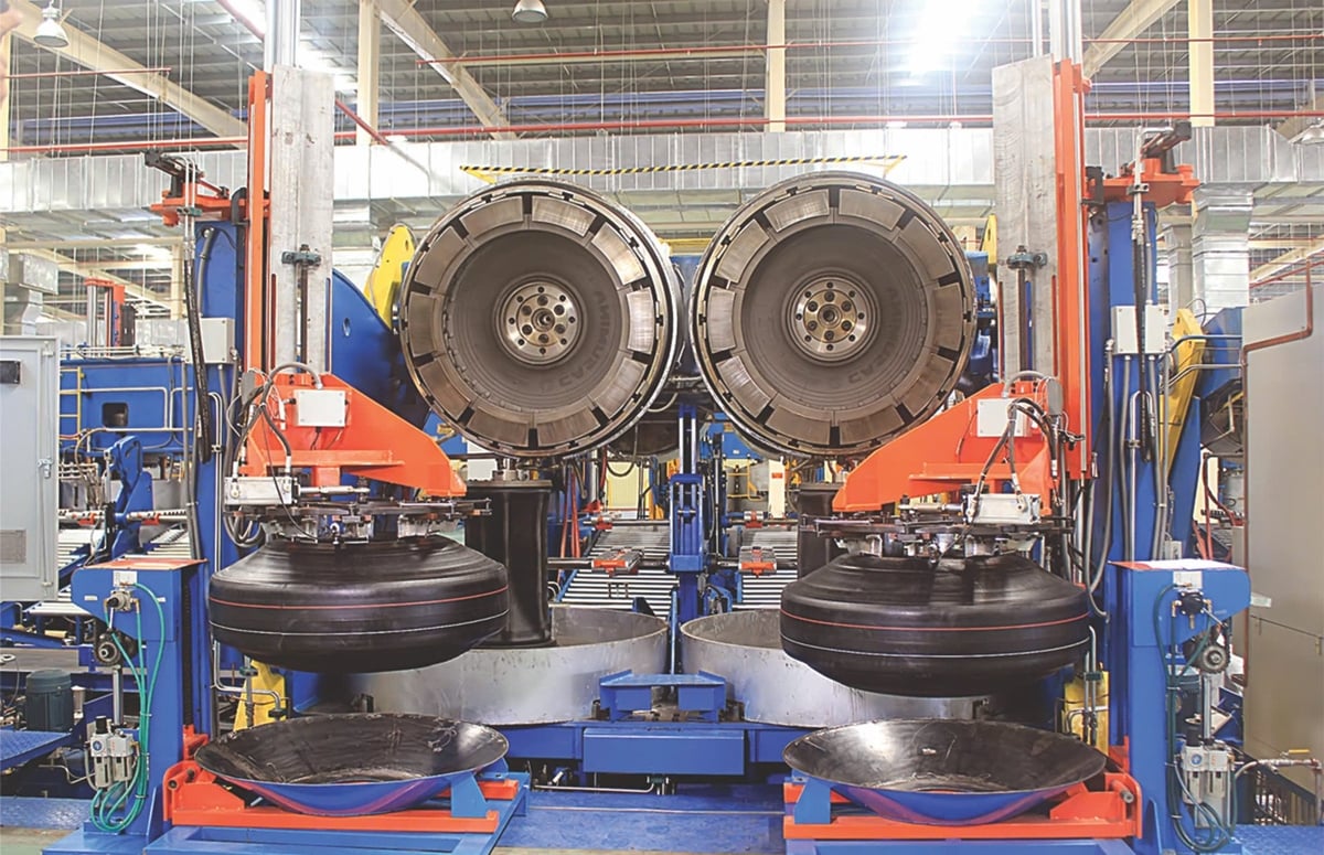 Các nhà máy của Vinachem đều vận hành đạt tối thiểu trên 80% công suất thiết kế, sản phẩm sản xuất ra được tiêu thụ hết, giúp các đơn vị đảm bảo cân đối tài chính, mở rộng hoạt động sản xuất kinh doanh. Ảnh: Vinachem.