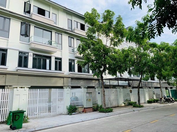 Thanh khoản thị trường bất động sản đã bắt đầu giảm. Ảnh: Thùy Linh.