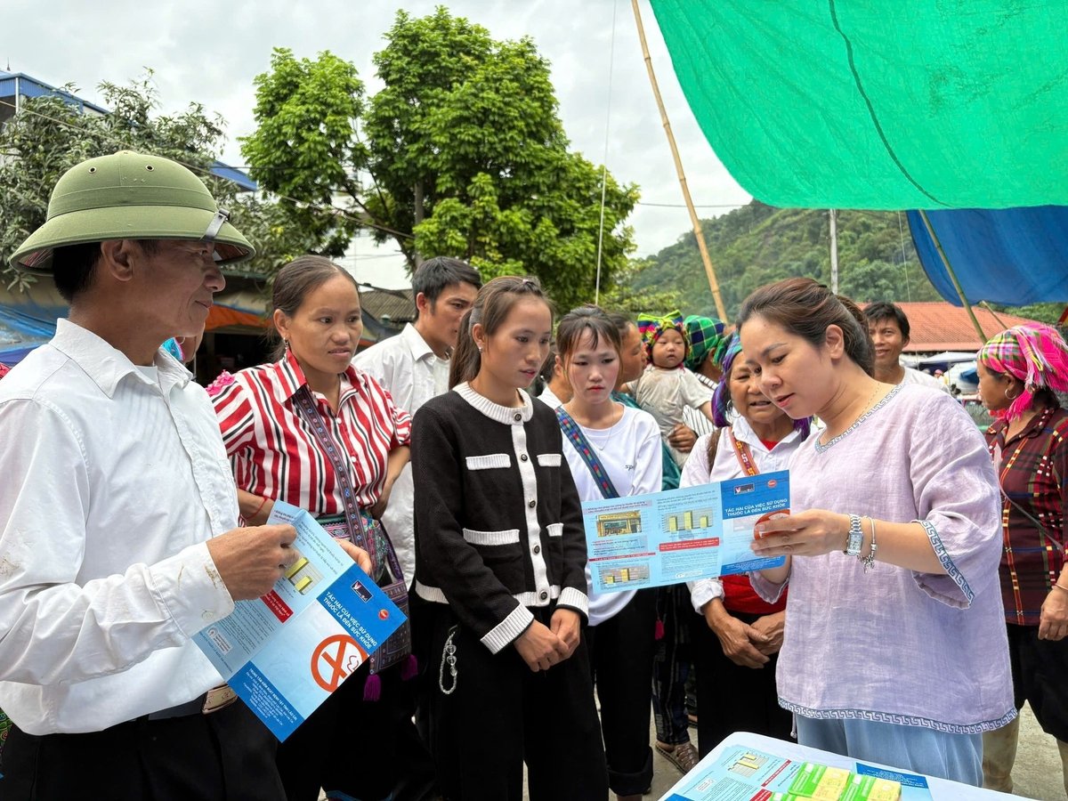 Tỉnh Lào Cai tổ chức rất nhiều buổi truyền thông trực tiếp về tác hại của thuốc lá. Ảnh: Lan Anh.