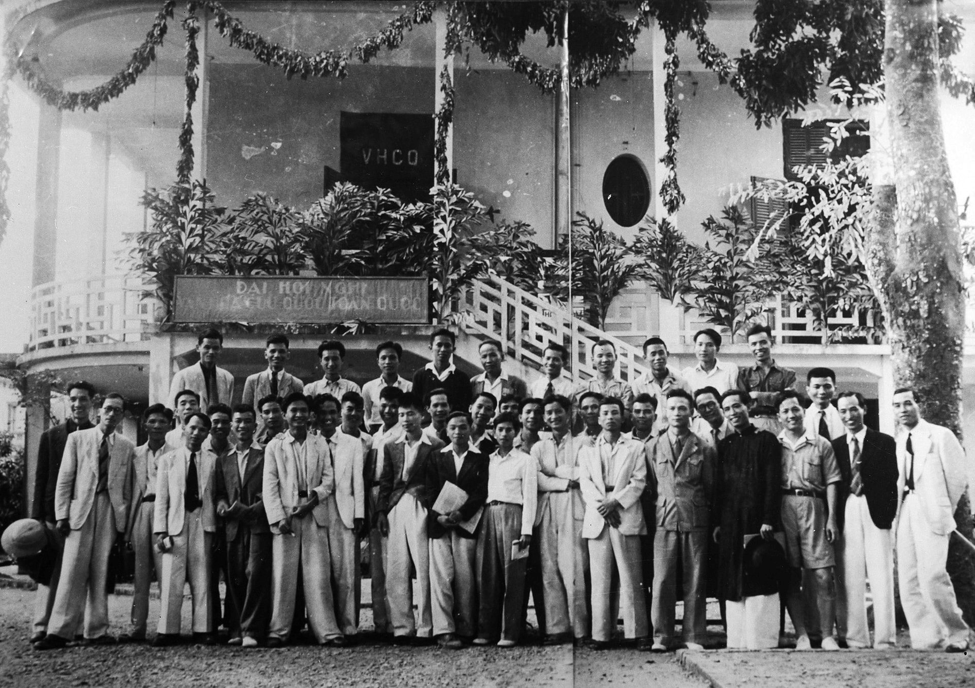 Các đại biểu dự Hội nghị Văn hóa toàn quốc lần thứ nhất, tháng 11/1946. Ảnh tư liệu.