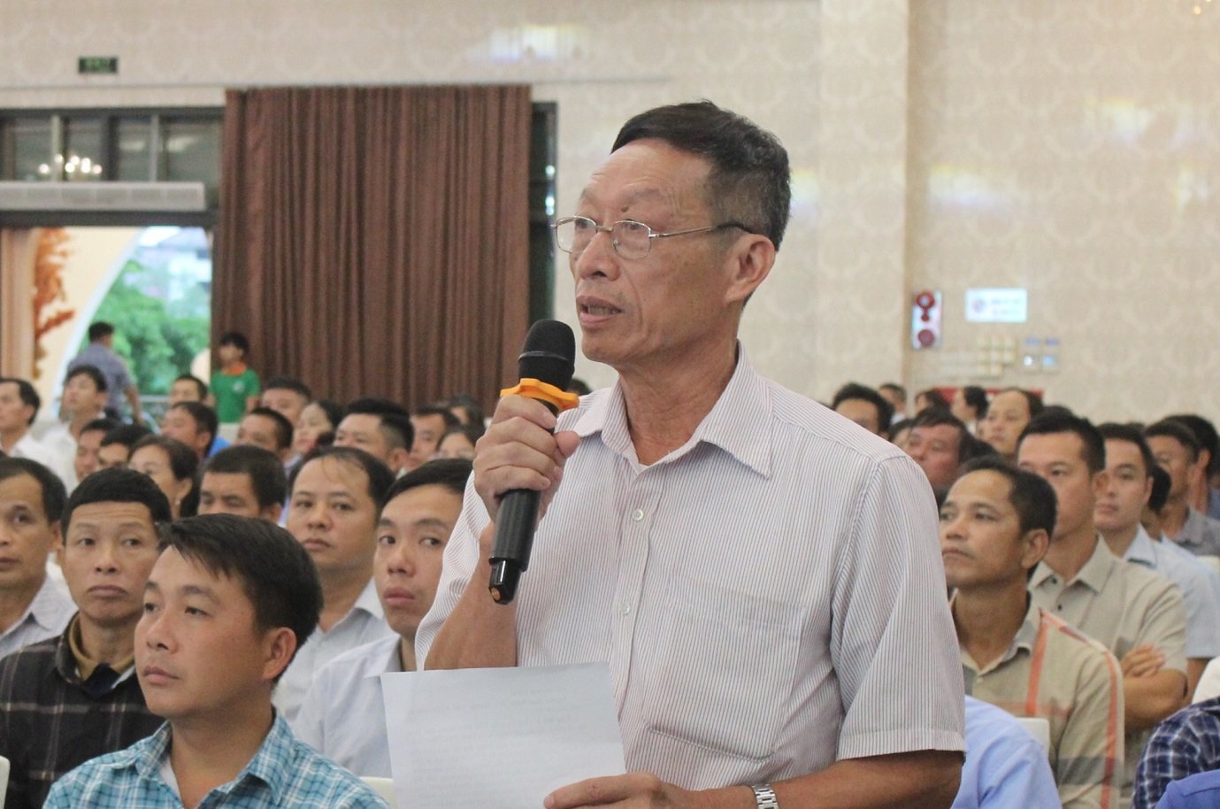 Ông Nguyễn Văn Báo, Giám đốc Hợp tác xã trồng cây ăn quả Nhật Tiến mong muốn có quỹ đất để đầu tư kho bảo quản. Ảnh: Hoàng Nghĩa. Ông Nguyễn Văn Báo, Giám đốc Hợp tác xã trồng cây ăn quả Nhật Tiến mong muốn có quỹ đất để đầu tư kho bảo quản. Ảnh: Hoàng Nghĩa.
