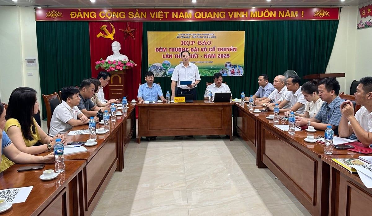 Buổi họp báo 'Đêm thượng đài' tỉnh Thái Nguyên lần thứ nhất, năm 2025 diễn ra ngày 21/8. Ảnh: Quang Linh.