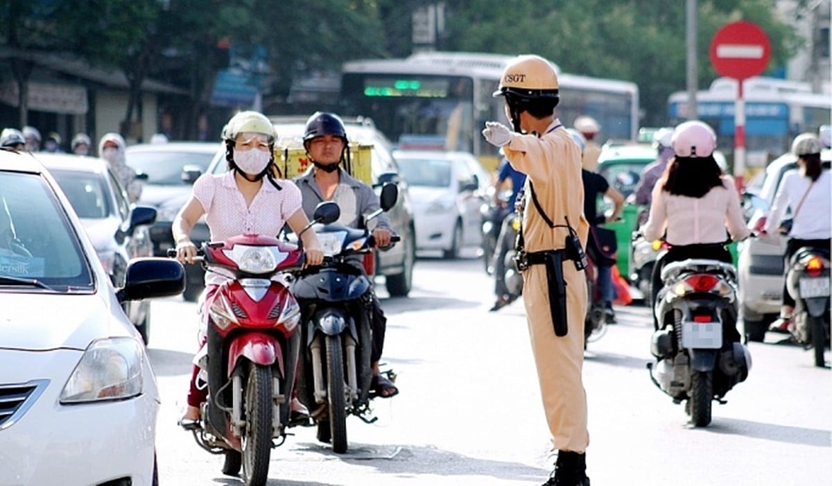 Công an Hà Nội thông báo thay đổi lịch cấm, tạm cấm và hạn chế tuyến đường di chuyển ngày 21/8. Ảnh minh họa Công an Hà Nội thông báo thay đổi lịch cấm, tạm cấm và hạn chế tuyến đường di chuyển ngày 21/8. Ảnh minh họa