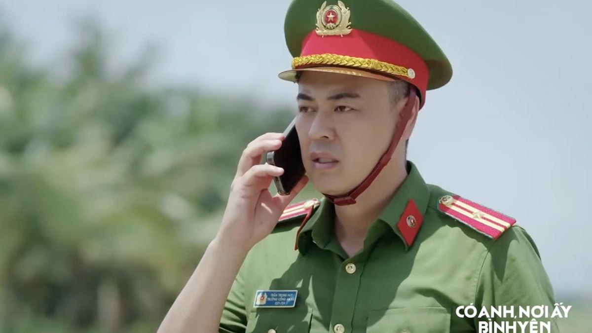 Thì bị ông Thứ gọi điện trách móc. Ảnh CMH