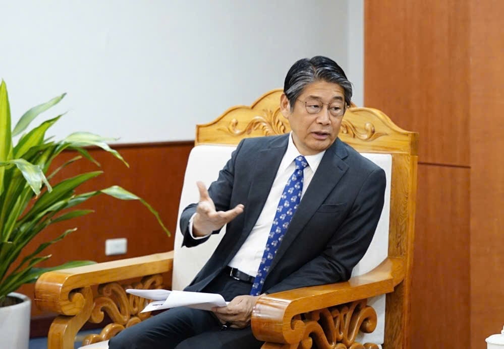 Đại sứ Nhật Bản tại Việt Nam Ito Naoki. Ảnh: Linh Linh. Đại sứ Nhật Bản tại Việt Nam Ito Naoki. Ảnh: Linh Linh.