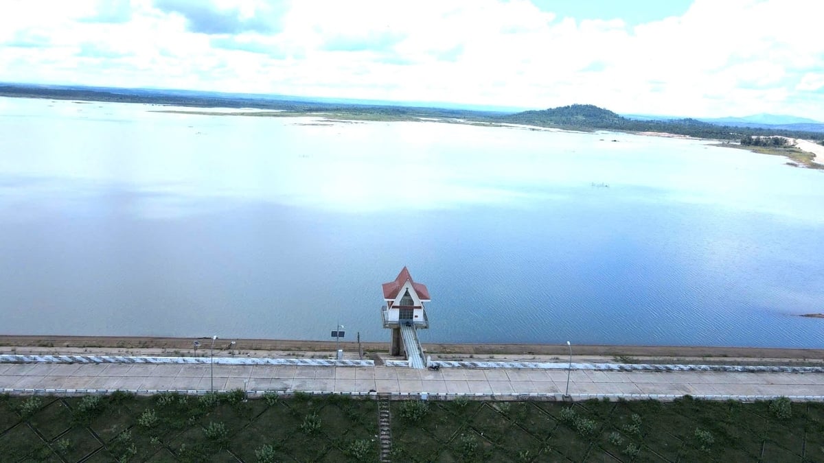 Lãnh đạo tỉnh Gia Lai yêu cầu Bộ Nông nghiệp và Môi trường giúp tỉnh quy hoạch lại hệ thống thủy lợi vùng Tây Gia Lai. Ảnh: V.Đ.T.