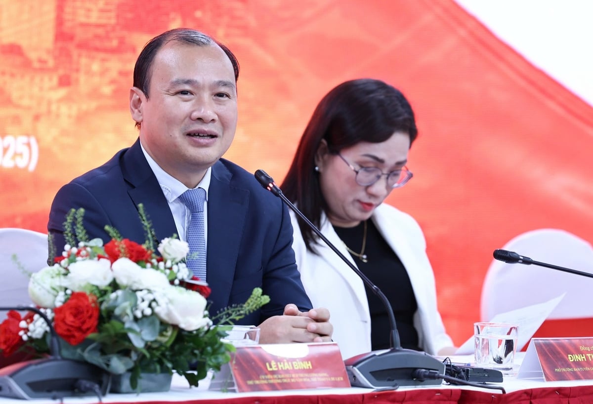Ông Lê Hải Bình, Thứ trưởng Thường trực Bộ Văn hóa, Thể thao và Du lịch phát biểu tại họp báo. Ảnh: Nguyễn Nam. Ông Lê Hải Bình, Thứ trưởng Thường trực Bộ Văn hóa, Thể thao và Du lịch phát biểu tại họp báo. Ảnh: Nguyễn Nam.