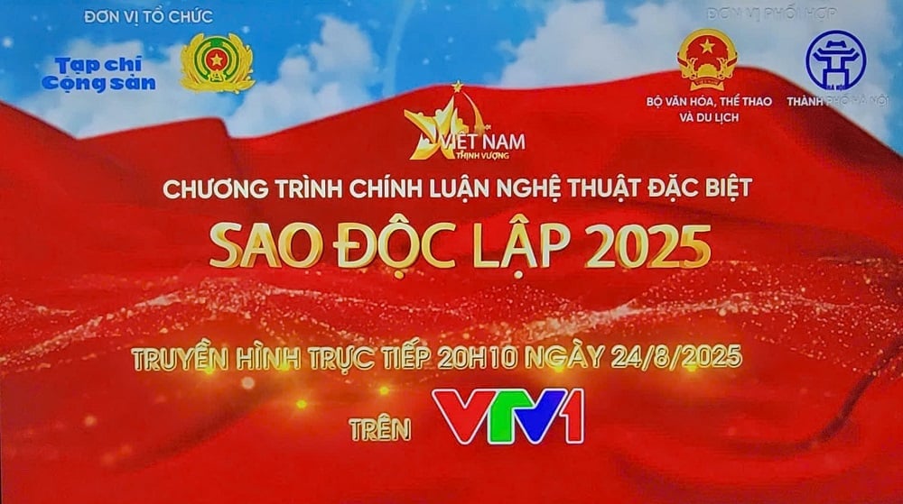 Chương trình do Bộ Biên tập Tạp chí Cộng sản, Bộ Công an chủ trì, phối hợp với Bộ Văn hóa - Thể thao và Du lịch, Thành ủy - HĐND - UBND thành phố Hà Nội tổ chức. Ảnh: Cổng TTĐT. Chương trình do Bộ Biên tập Tạp chí Cộng sản, Bộ Công an chủ trì, phối hợp với Bộ Văn hóa - Thể thao và Du lịch, Thành ủy - HĐND - UBND thành phố Hà Nội tổ chức. Ảnh: Cổng TTĐT.