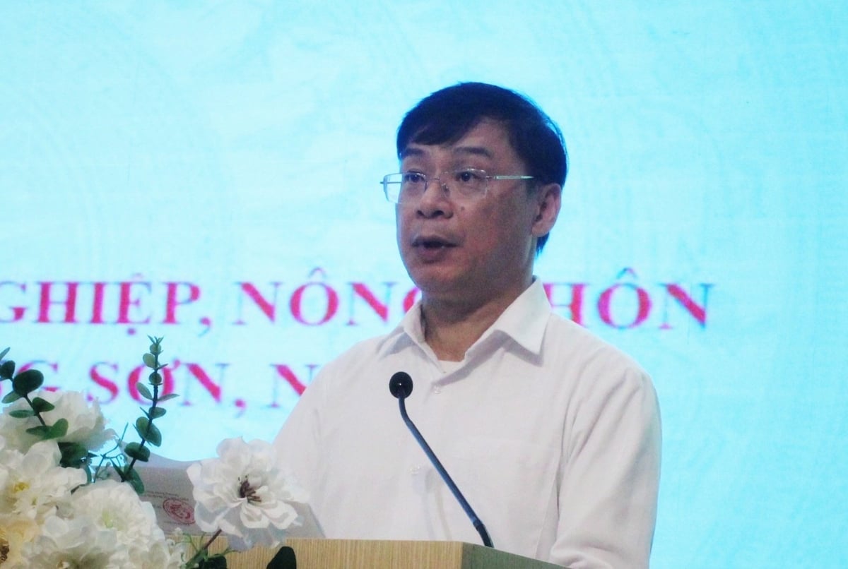 Ông Hoàng Văn Ngôn cho biết, các cấp Hội đã tích cực tuyên truyền, vận động hội viên chuyển từ sản xuất nông nghiệp sang kinh tế nông nghiệp gắn với chuyển đổi số. Ảnh: Văn Tính.