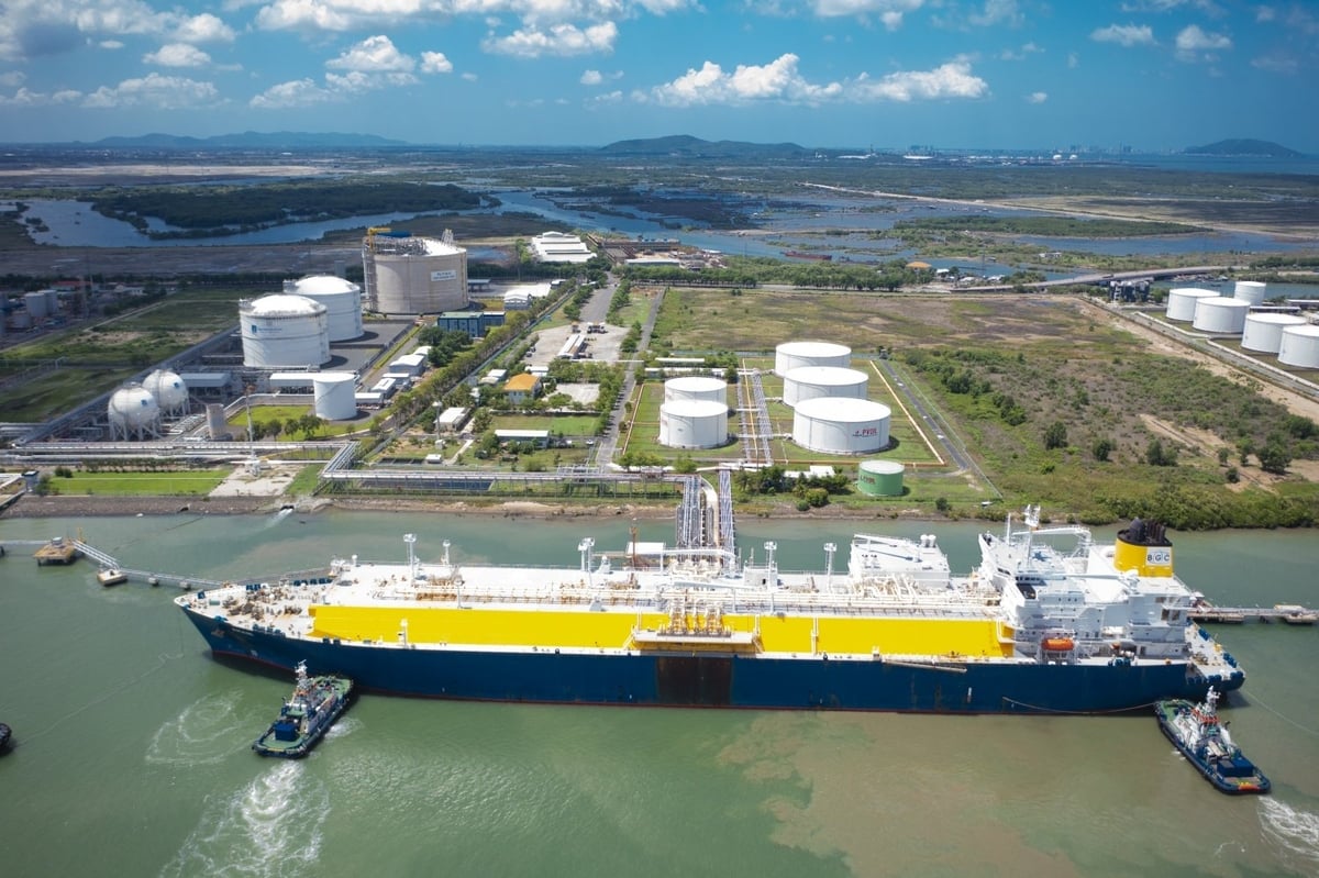  PV GAS.