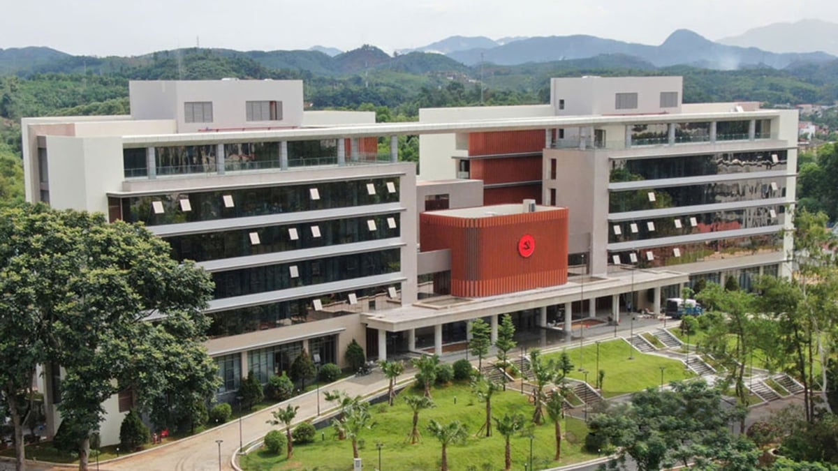 Để xây dựng quy hoạch thống nhất, Lào Cai mời tài trợ nghiên cứu ý tưởng phương án Quy hoạch tỉnh Lào Cai và Quy hoạch chung dọc sông Hồng. Ảnh: Minh Phúc.