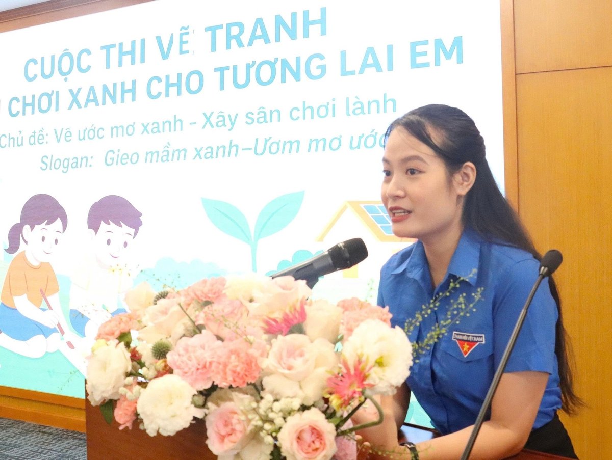 Đồng chí Tống Thị Minh - Phó Bí thư Đoàn Thanh niên Bộ Nông nghiệp và Môi trường chia sẻ về thể lệ cuộc thi. Ảnh: Nguyễn Thủy. Đồng chí Tống Thị Minh - Phó Bí thư Đoàn Thanh niên Bộ Nông nghiệp và Môi trường chia sẻ về thể lệ cuộc thi. Ảnh: Nguyễn Thủy.
