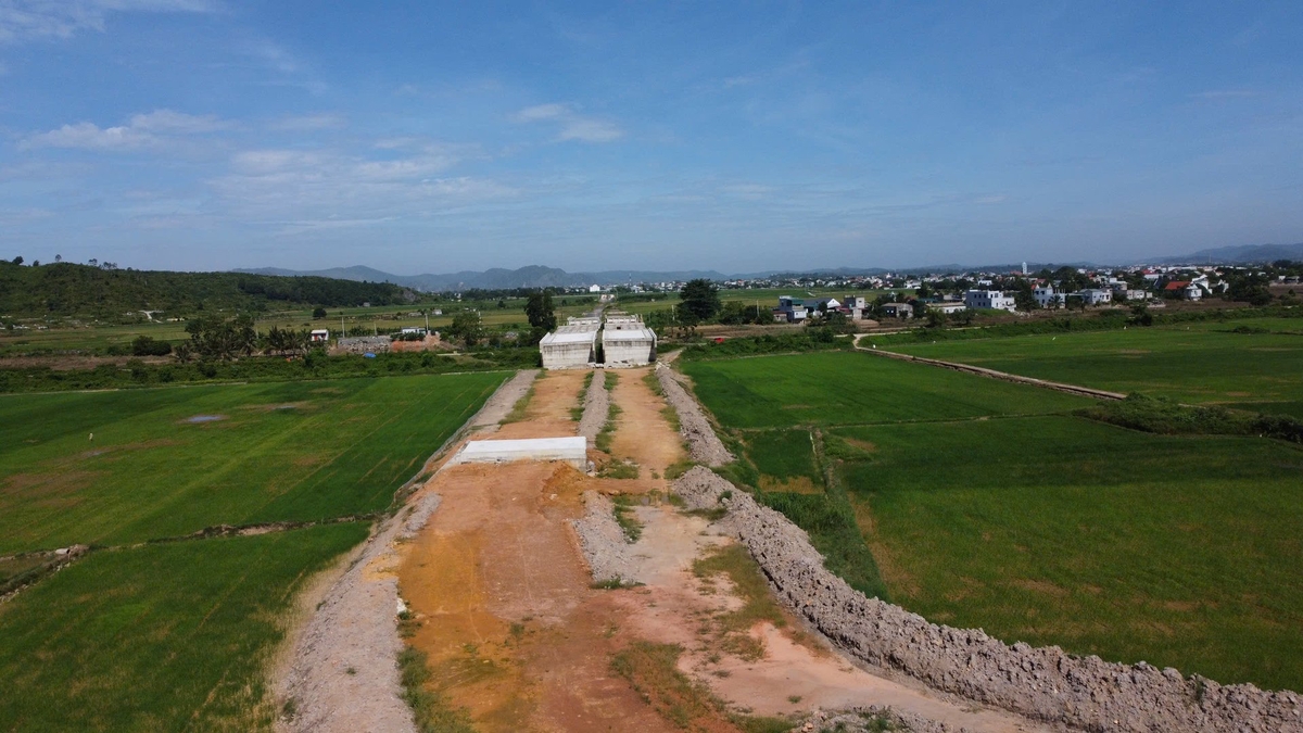 143-du-an-o-thanh-hoa-cham-tien-do-do-thieu-vat-lieu-xay-dung-164608_527