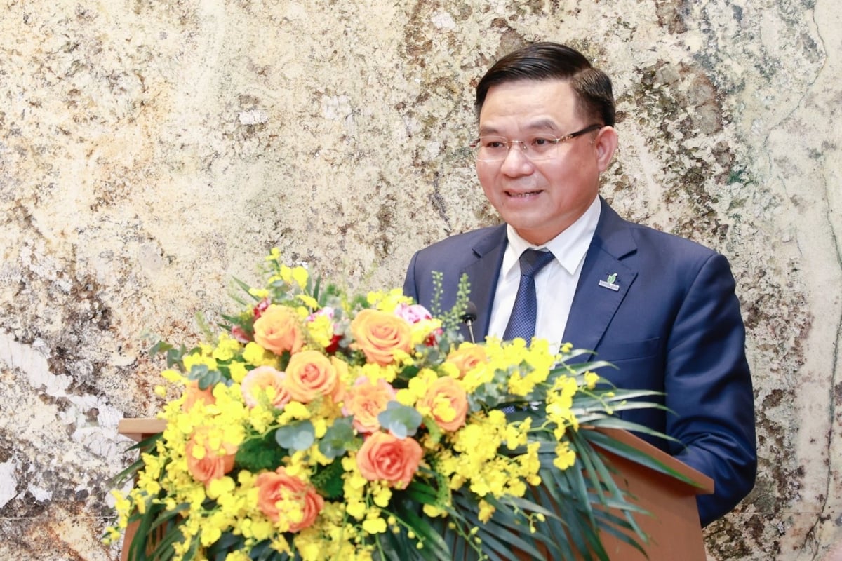 Chủ tịch HĐTV Petrovietnam Lê Mạnh Hùng mong muốn thỏa thuận không chỉ góp phần phát triển thành công các dự án điện gió ngoài khơi, mà còn tạo dựng một chuỗi công nghiệp hỗ trợ trong nước. Ảnh: Petrovietnam. Chủ tịch HĐTV Petrovietnam Lê Mạnh Hùng mong muốn thỏa thuận không chỉ góp phần phát triển thành công các dự án điện gió ngoài khơi, mà còn tạo dựng một chuỗi công nghiệp hỗ trợ trong nước. Ảnh: Petrovietnam.