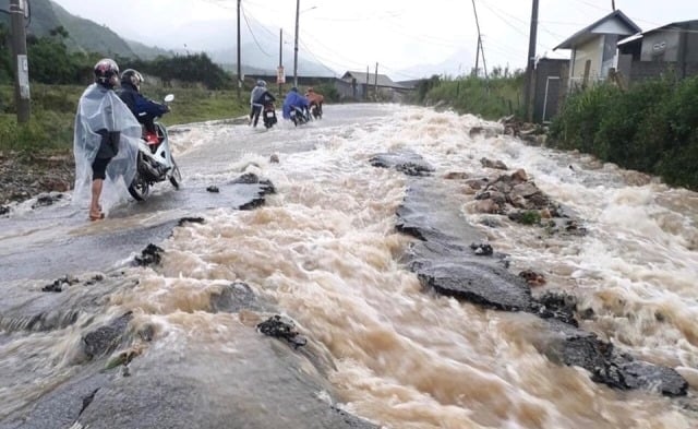 Bão số 5 được dự báo gây mưa rất lớn cho các tỉnh Trung Bộ. Ảnh minh họa: Chinhphu.vn. Bão số 5 được dự báo gây mưa rất lớn cho các tỉnh Trung Bộ. Ảnh minh họa: Chinhphu.vn.
