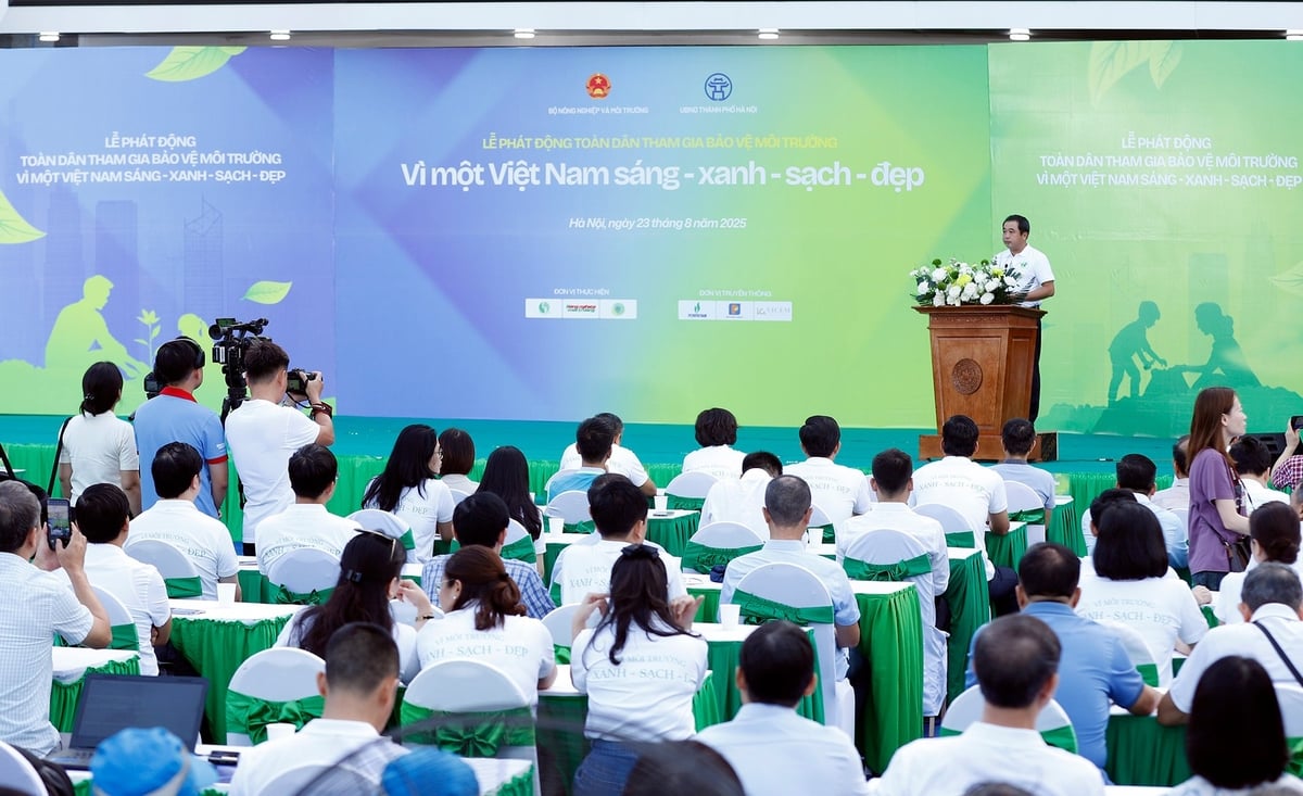 Toàn cảnh Lễ Phát động sáng 23/8. Ảnh: Khương Trung. Toàn cảnh Lễ Phát động sáng 23/8. Ảnh: Khương Trung.