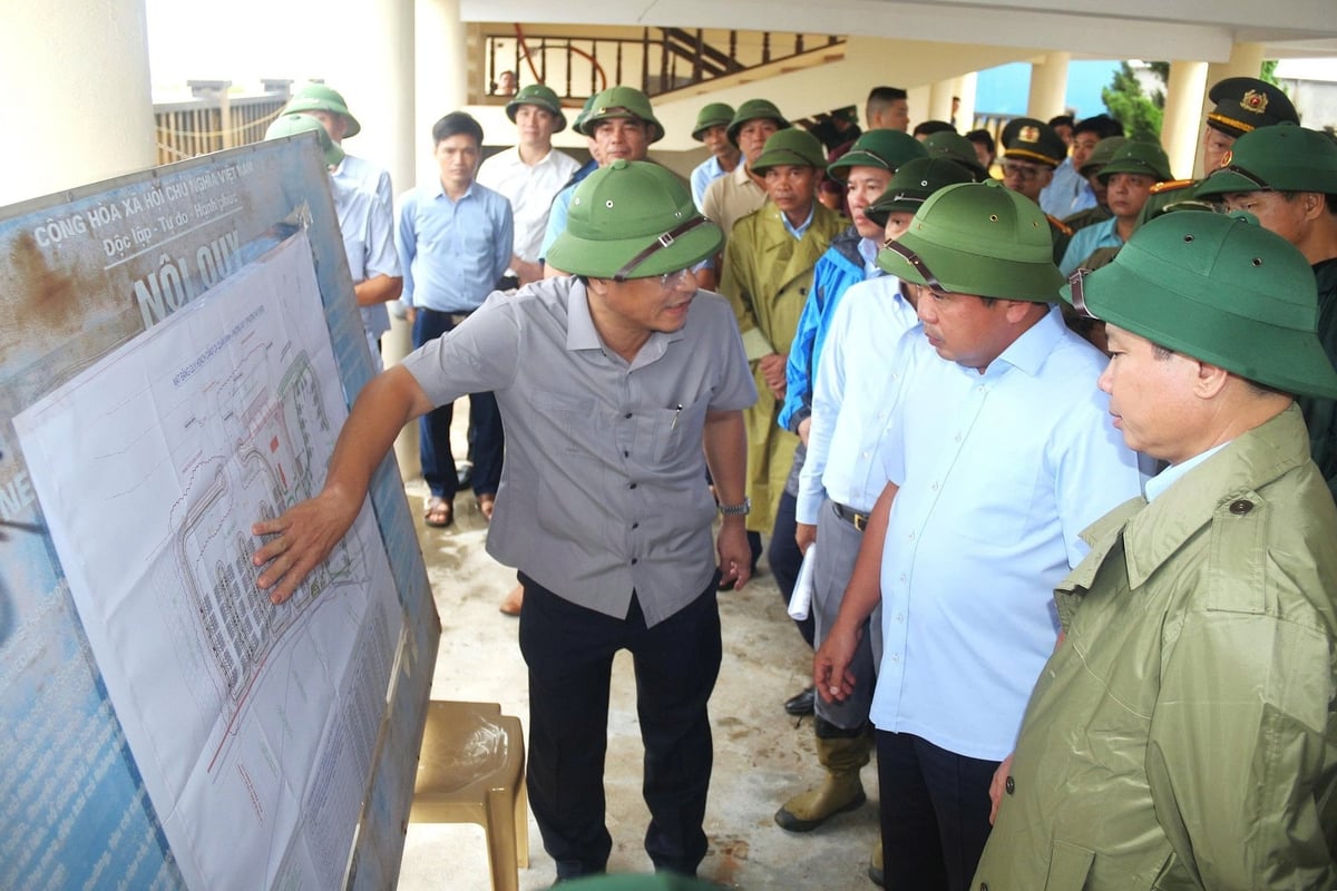 Thủ tướng Chính phủ giao Bộ Nông nghiệp và Môi trường chủ trì tổ chức đoàn công tác đi Thanh Hóa, Nghệ An. Ảnh: Trung Hiếu. Thủ tướng Chính phủ giao Bộ Nông nghiệp và Môi trường chủ trì tổ chức đoàn công tác đi Thanh Hóa, Nghệ An. Ảnh: Trung Hiếu.