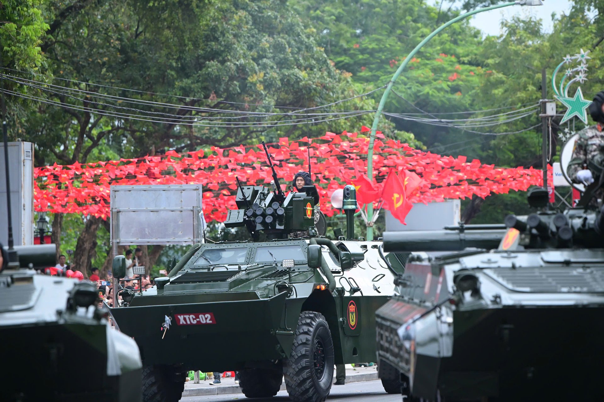 hop-luyen-dieu-binh-dieu-hanh-lan-2-cho-su-kien-trong-dai-cua-dat-nuoc-171112_689
