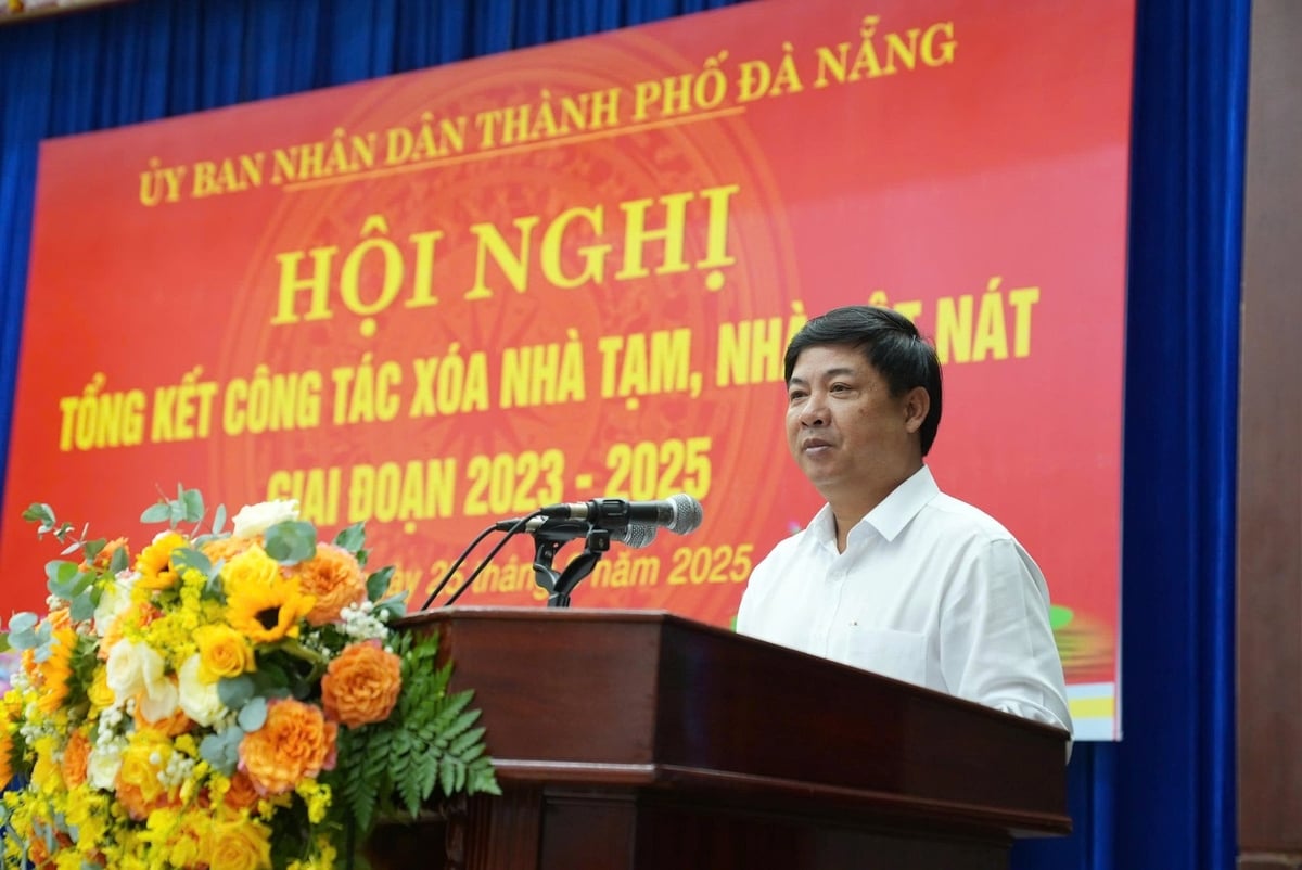 Chủ tịch UBND thành phố Lương Nguyễn Minh Triết khẳng định xóa nhà tạm, nhà dột nát là chương trình có ý nghĩa chính trị - xã hội sâu sắc. Ảnh: Lan Anh. Chủ tịch UBND thành phố Lương Nguyễn Minh Triết khẳng định xóa nhà tạm, nhà dột nát là chương trình có ý nghĩa chính trị - xã hội sâu sắc. Ảnh: Lan Anh.
