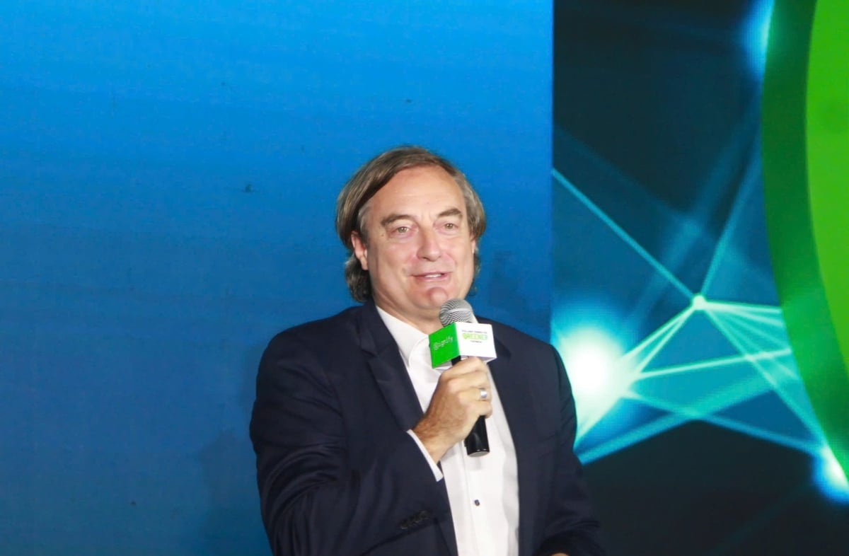 Ông Bruno Jaspaert - Tổng giám đốc DEEP C Industrial Zones chia sẻ tại hội thảo. Ảnh: Hoàng Phong.