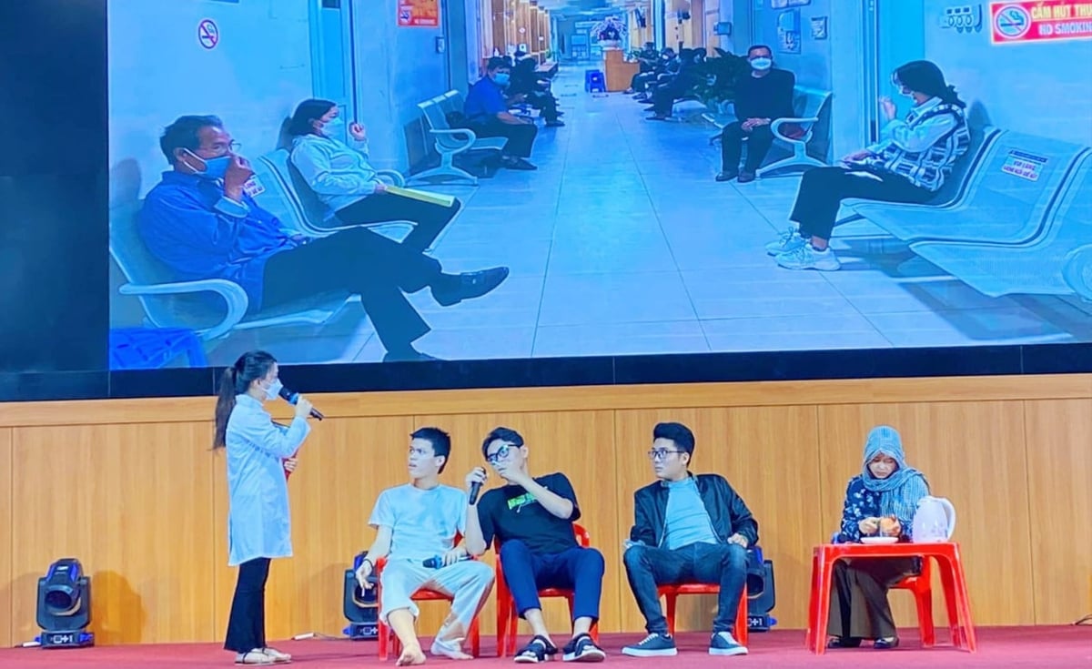 Trường Đại học Luật tổ chức các hoạt động về tuyên truyền, các buổi sinh hoạt, các cuộc thi để phổ biến Luật PCTHTL. Ảnh: Văn Dinh.