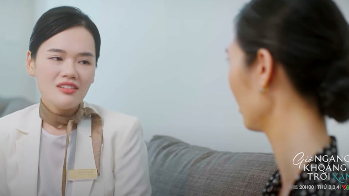 Đồng nghiệp của Ngân cố tình 'cướp' khách của cô. Ảnh CMH