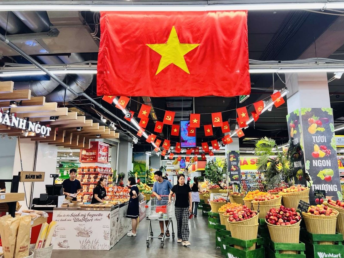 Chuỗi siêu thị WinMart lan tỏa tinh thần tự hào dân tộc, mừng Đại lễ 2/9. Ảnh: Masan. Chuỗi siêu thị WinMart lan tỏa tinh thần tự hào dân tộc, mừng Đại lễ 2/9. Ảnh: Masan.