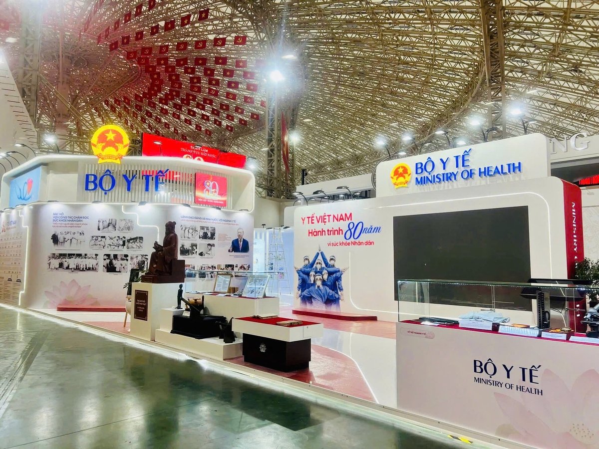Gian trưng bày của Bộ Y tế được thiết kế theo nguyên tắc 'không gian mở'. Ảnh: Truyền thông Bộ Y tế.