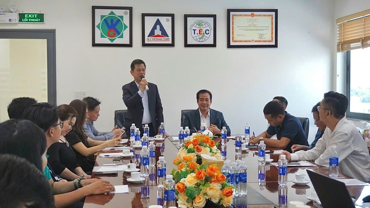 Ông Nguyễn Quốc Bảo, Chủ tịch Câu lạc bộ Bất động sản TP. HCM (HREC) chia sẻ tại buổi làm việc. Ảnh: Đức Trung. Ông Nguyễn Quốc Bảo, Chủ tịch Câu lạc bộ Bất động sản TP. HCM (HREC) chia sẻ tại buổi làm việc. Ảnh: Đức Trung.