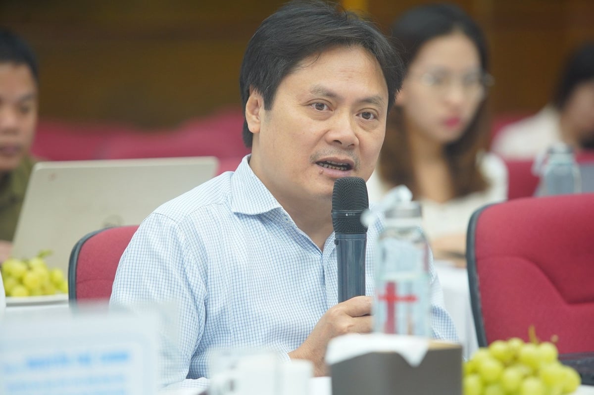 Ông Nguyễn Trung Thắng, Phó Viện trưởng Viện Chiến lược, Chính sách Nông nghiệp và Môi trường cho rằng, cần có một nhóm giải pháp tổng thể để phát triển thị trường sản phẩm gắn nhãn sinh thái. Ảnh: Nguyễn Hoài. Ông Nguyễn Trung Thắng, Phó Viện trưởng Viện Chiến lược, Chính sách Nông nghiệp và Môi trường cho rằng, cần có một nhóm giải pháp tổng thể để phát triển thị trường sản phẩm gắn nhãn sinh thái. Ảnh: Nguyễn Hoài.