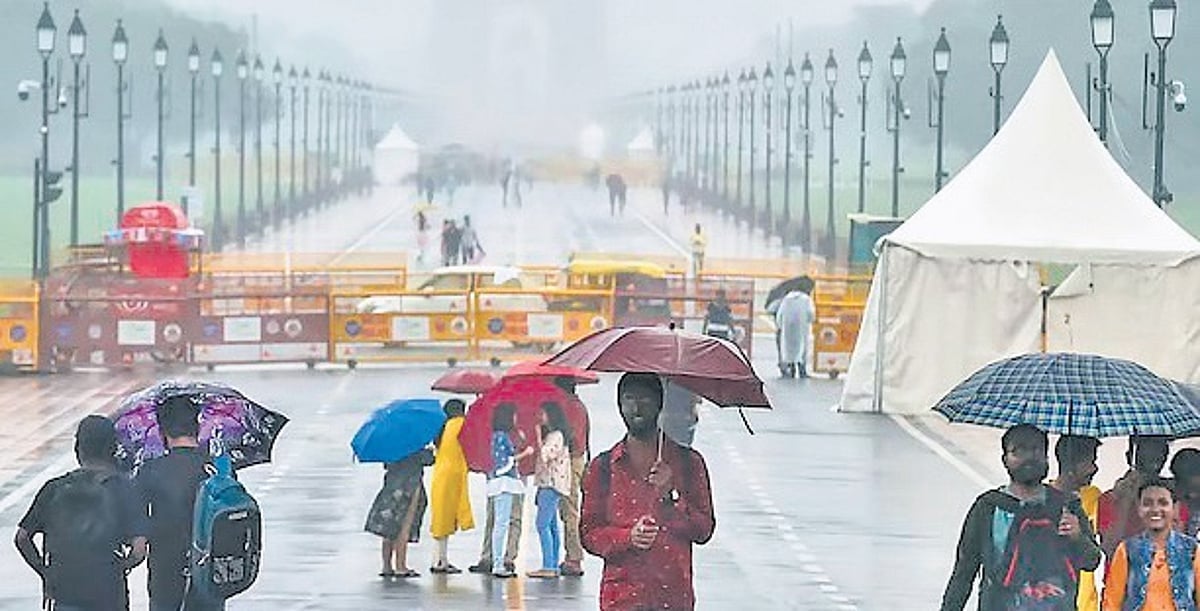 Các thử nghiệm sẽ bao gồm năm chuyến bay tại khu vực phía bắc Delhi như Rohini, Bawana, Alipur và Burari, kéo dài tới các khu vực lân cận của Uttar Pradesh như Loni và Bagpat. Ảnh: News India Express. Các thử nghiệm sẽ bao gồm năm chuyến bay tại khu vực phía bắc Delhi như Rohini, Bawana, Alipur và Burari, kéo dài tới các khu vực lân cận của Uttar Pradesh như Loni và Bagpat. Ảnh: News India Express.