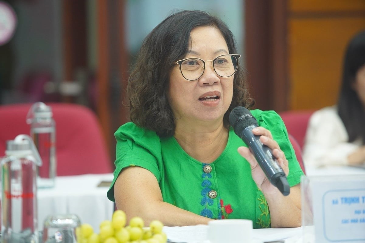 Ms. Trinh Thi Hong Loan suggested that communication must be strengthened so that both businesses and consumers understand the benefits of green products. Photo: Nguyen Hoai.