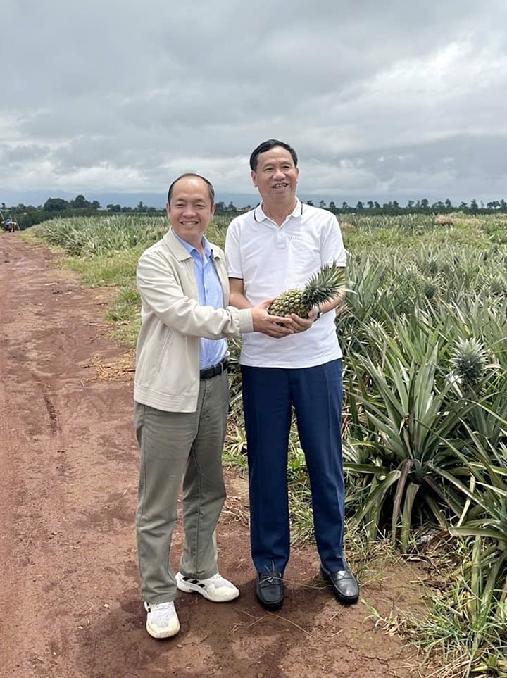 Hai doanh nhân Đinh Cao Khuê và Phạm Quốc Liêm.