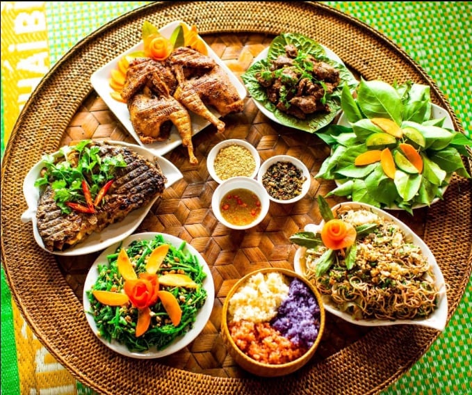 Mâm cỗ Tết Độc lập của đồng bào Thái (Tây Bắc). Ảnh: Yến Anh. Mâm cỗ Tết Độc lập của đồng bào Thái (Tây Bắc). Ảnh: Yến Anh.