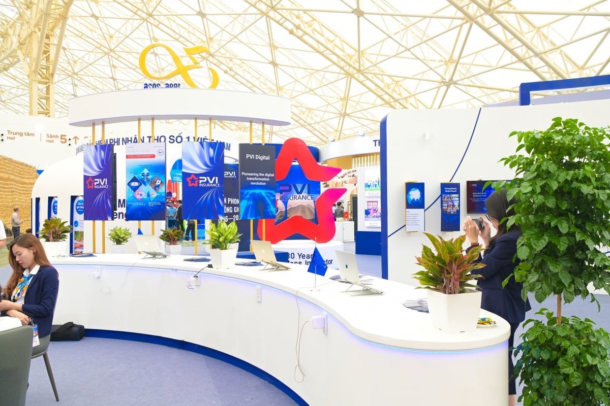 Gian trưng bày của PVI. Ảnh: Petrovietnam. Gian trưng bày của PVI. Ảnh: Petrovietnam.