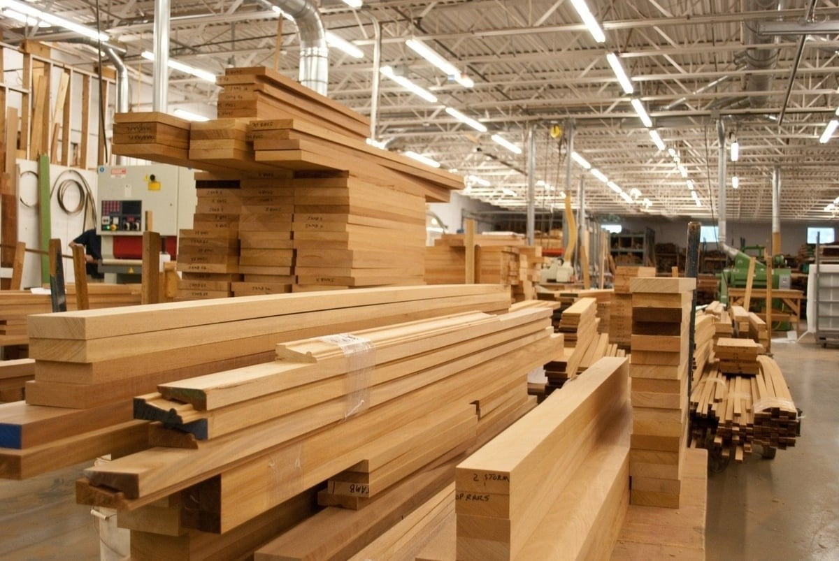 Step by step, wood has become one of Vietnam's key export commodities. Photo: Bao Thang.