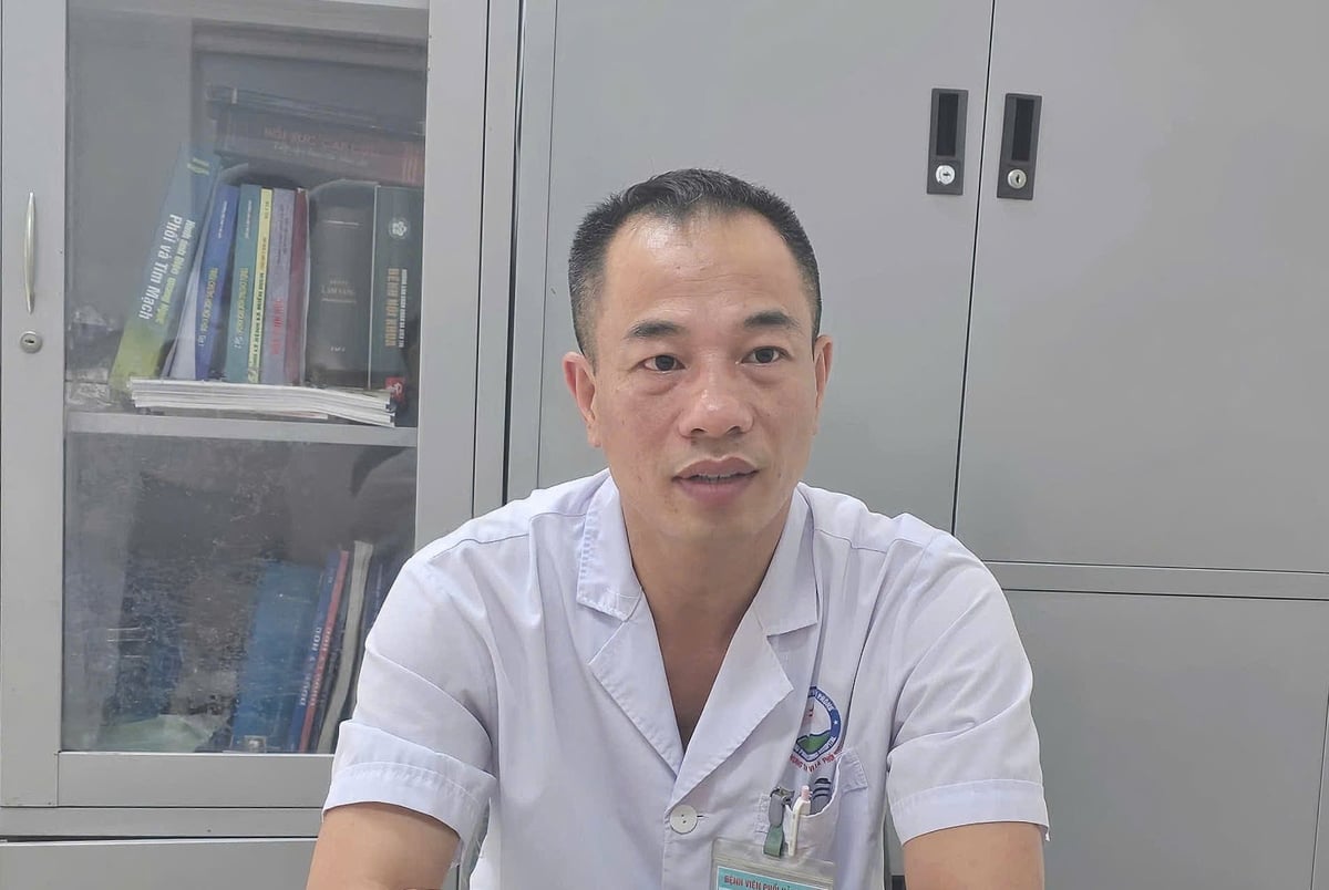 Bác sĩ Lê Đức Nguyên – Trưởng phòng Kế hoạch tổng hợp, Trưởng khoa yêu cầu (Bệnh viện Phổi Hải Phòng) trao đổi về những nội dung liên quan thuốc lá. Ảnh: Hoàng Phong. Bác sĩ Lê Đức Nguyên – Trưởng phòng Kế hoạch tổng hợp, Trưởng khoa yêu cầu (Bệnh viện Phổi Hải Phòng) trao đổi về những nội dung liên quan thuốc lá. Ảnh: Hoàng Phong.