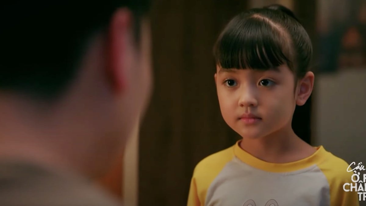 Và cho biết bé không còn giận Oanh nữa. Ảnh CMH Và cho biết bé không còn giận Oanh nữa. Ảnh CMH