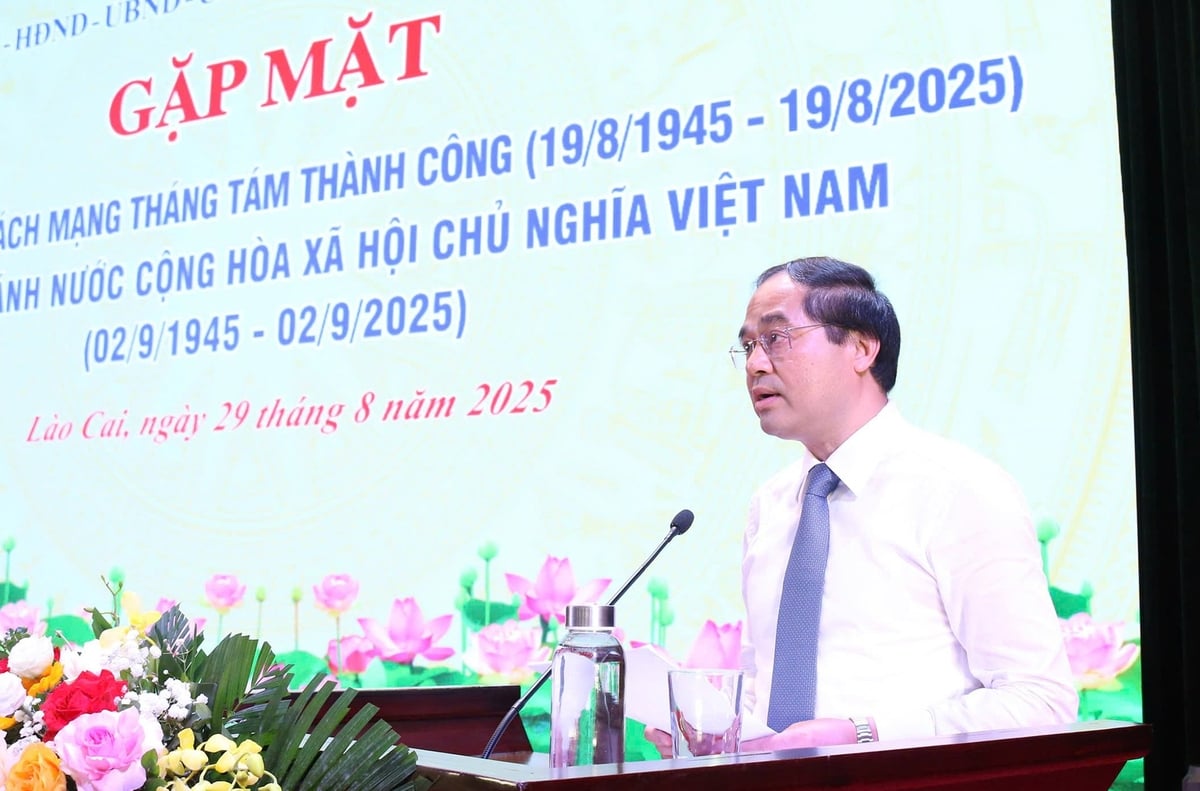 Bí thư Tỉnh ủy Lào Cai Trịnh Xuân Trường, phát biểu tại buổi gặp mặt kỷ niệm 80 năm Cách mạng Tháng Tám và Quốc khánh 2/9. Ảnh: Bích Hợp. Bí thư Tỉnh ủy Lào Cai Trịnh Xuân Trường, phát biểu tại buổi gặp mặt kỷ niệm 80 năm Cách mạng Tháng Tám và Quốc khánh 2/9. Ảnh: Bích Hợp.