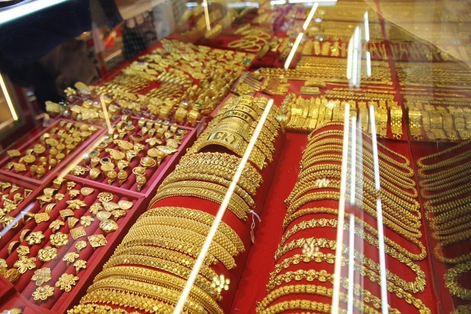 Bộ Tài chính đề xuất điều chỉnh giảm thuế suất thuế xuất khẩu đối với vàng trang sức, mỹ nghệ thuộc 4 mã hàng. Ảnh: Trung Nguyên.