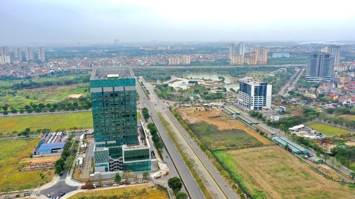 The establishment and consolidation of land fund development organizations aim to ensure that the State proactively secures land resources, manages them transparently and publicly, and limits negatives and corruption in land allocation and leasing. Photo: Thanh Hieu.