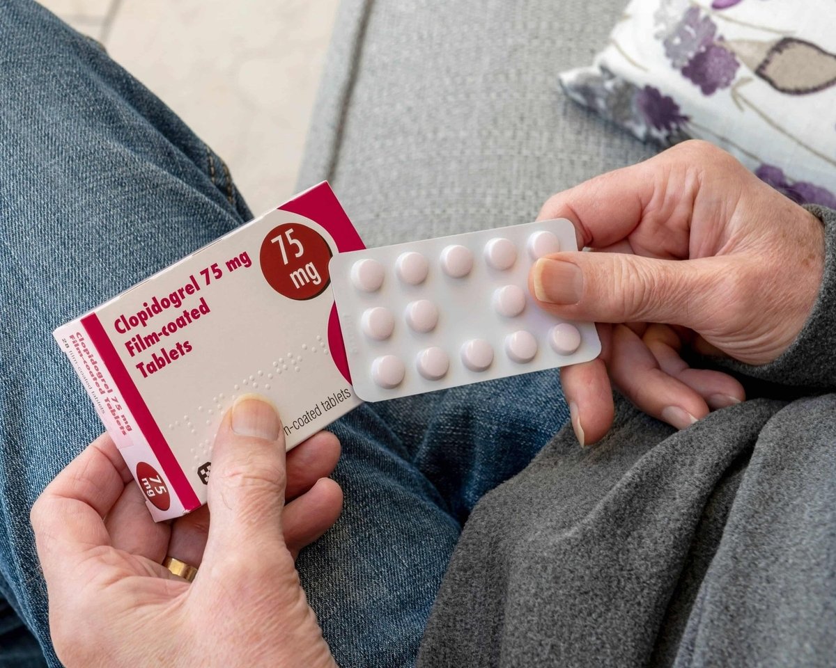 Nghiên cứu về clopidogrel đã được trình bày tại hội nghị tim mạch lớn nhất thế giới, trước khi áp dụng trong thực hành lâm sàng. Ảnh: Purple Marbles Nghiên cứu về clopidogrel đã được trình bày tại hội nghị tim mạch lớn nhất thế giới, trước khi áp dụng trong thực hành lâm sàng. Ảnh: Purple Marbles