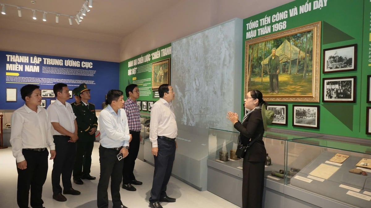 Báo chí Cách mạng Việt Nam viết tiếp sứ mệnh lịch sử. Ảnh: Trần Trung. Báo chí Cách mạng Việt Nam viết tiếp sứ mệnh lịch sử. Ảnh: Trần Trung.