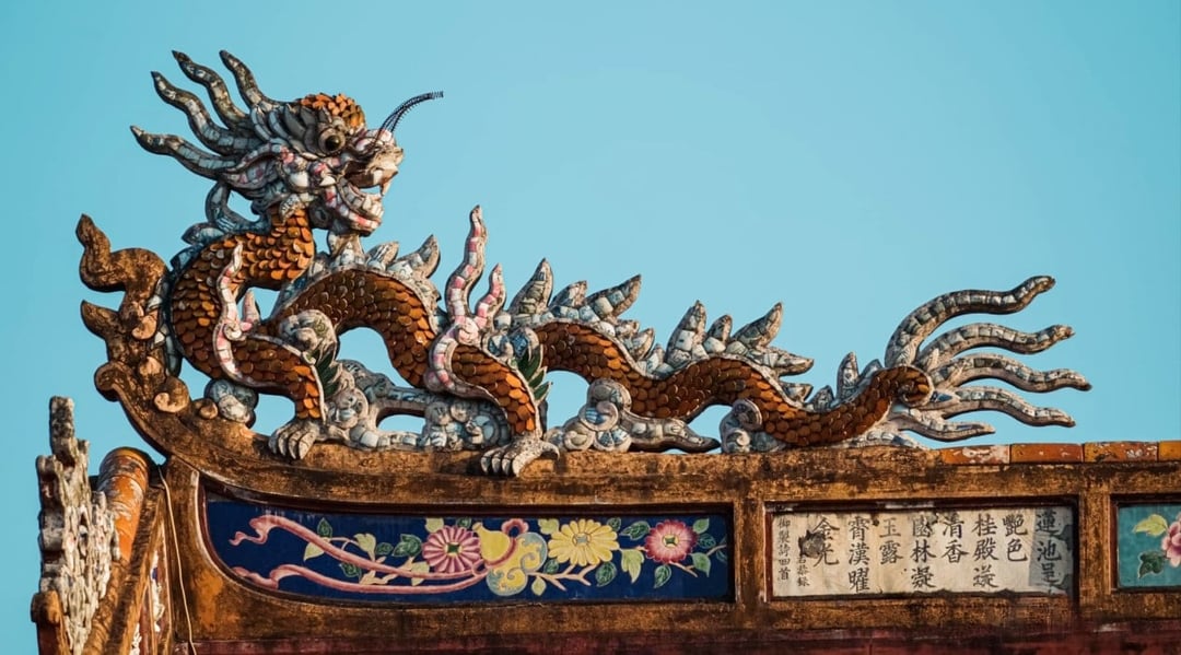 Cũng tại thời khắc lịch sử đó, vua Bảo Đại đã để lại câu nói rất nổi tiếng khi tuyên bố thoái vị: ‘Trẫm thà làm dân một nước độc lập còn hơn làm vua một nước nô lệ’.