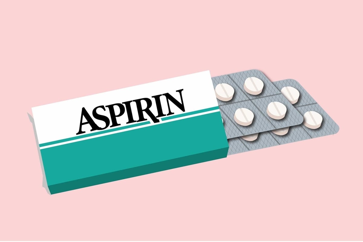 Trước khi có nghiên cứu này, các nhà khoa học đều thống nhất, rằng aspirin có thể gây chảy máu, hoặc kích ứng và loét dạ dày, tá tràng. Ảnh minh họa. Trước khi có nghiên cứu này, các nhà khoa học đều thống nhất, rằng aspirin có thể gây chảy máu, hoặc kích ứng và loét dạ dày, tá tràng. Ảnh minh họa.