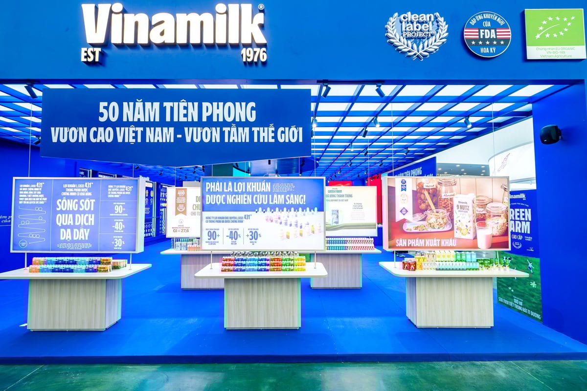 Không gian triển lãm của Vinamilk được thiết kế hiện đại, gần gũi và đầy sáng tạo. Ảnh: Vi Nam. Không gian triển lãm của Vinamilk được thiết kế hiện đại, gần gũi và đầy sáng tạo. Ảnh: Vi Nam.