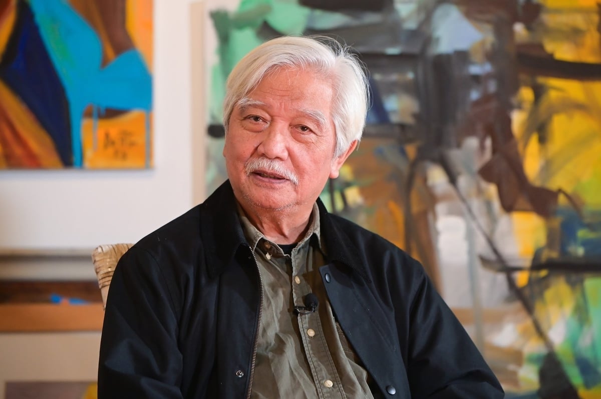 'Phát triển bền vững đã ló rạng ngay từ những ngày đầu độc lập, hướng tới mục tiêu mang lại Tự do và Hạnh phúc cho người dân Việt Nam', Nhà sử học Dương Trung Quốc. Ảnh: Tùng Đinh. 'Phát triển bền vững đã ló rạng ngay từ những ngày đầu độc lập, hướng tới mục tiêu mang lại Tự do và Hạnh phúc cho người dân Việt Nam', Nhà sử học Dương Trung Quốc. Ảnh: Tùng Đinh.